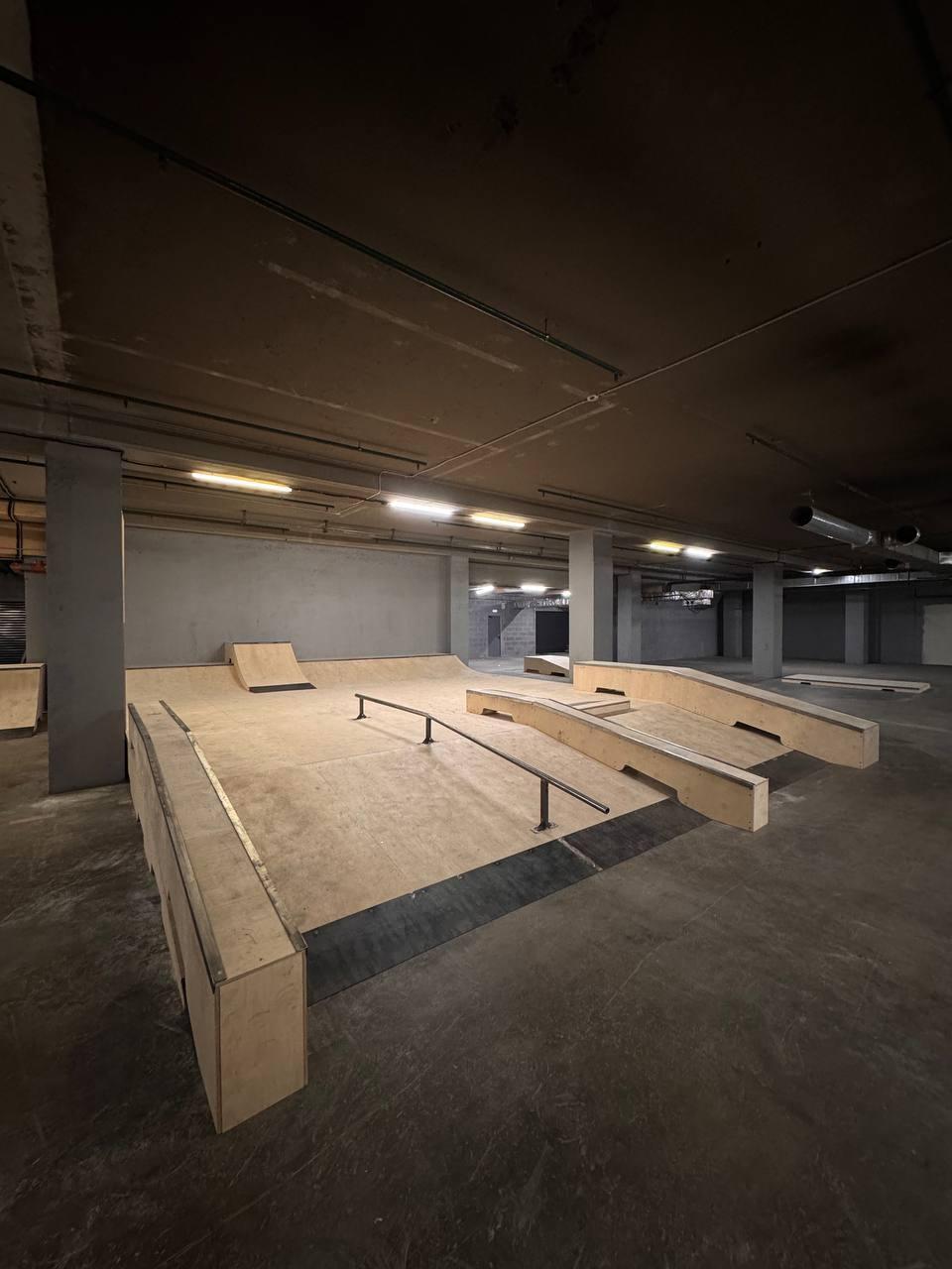 Фигура и линии в Чердаке